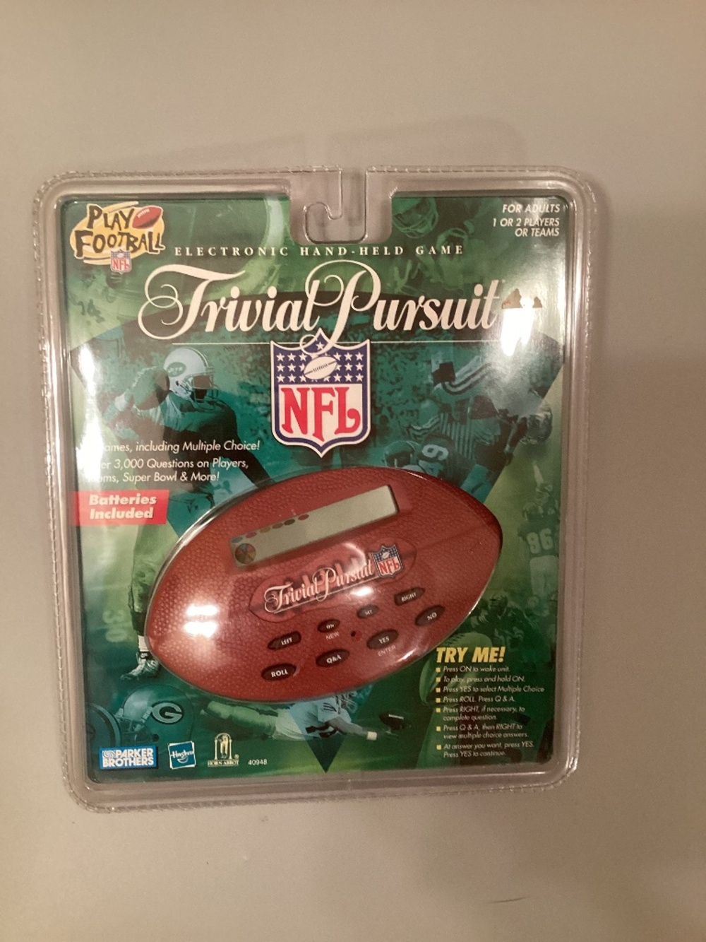 Vintage NFL Trivial Pursuit game
